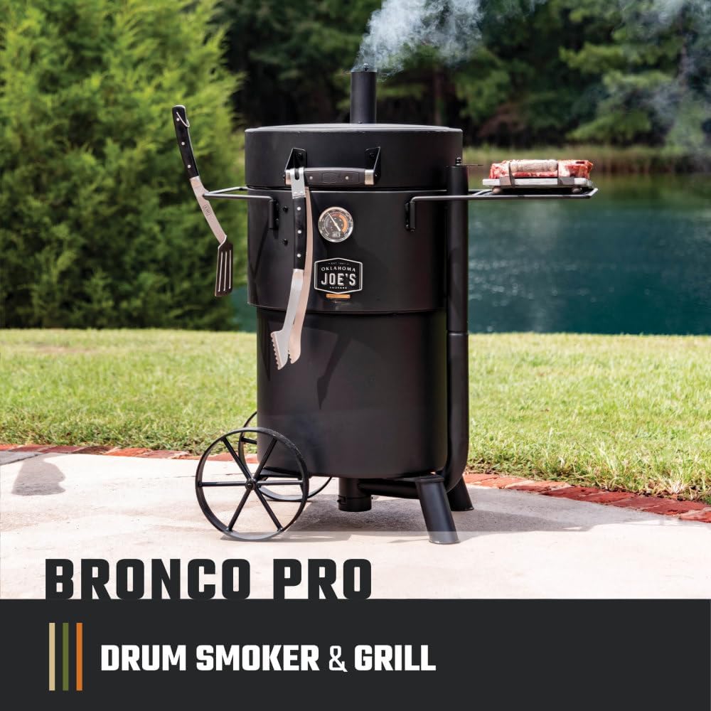 Oklahoma Joe's Bronco Pro Charcoal Smoker - 366 Sq In